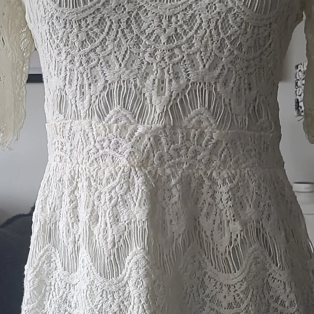 URBAN OUTFITTERS Ivory Dress - Picture 4 of 4